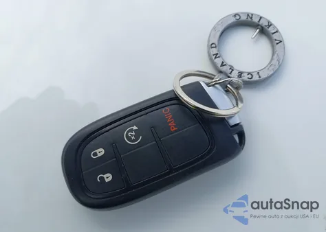 2016 Jeep Cherokee Limited from USA, damaged, VIN 1C4PJMDB5GW199486